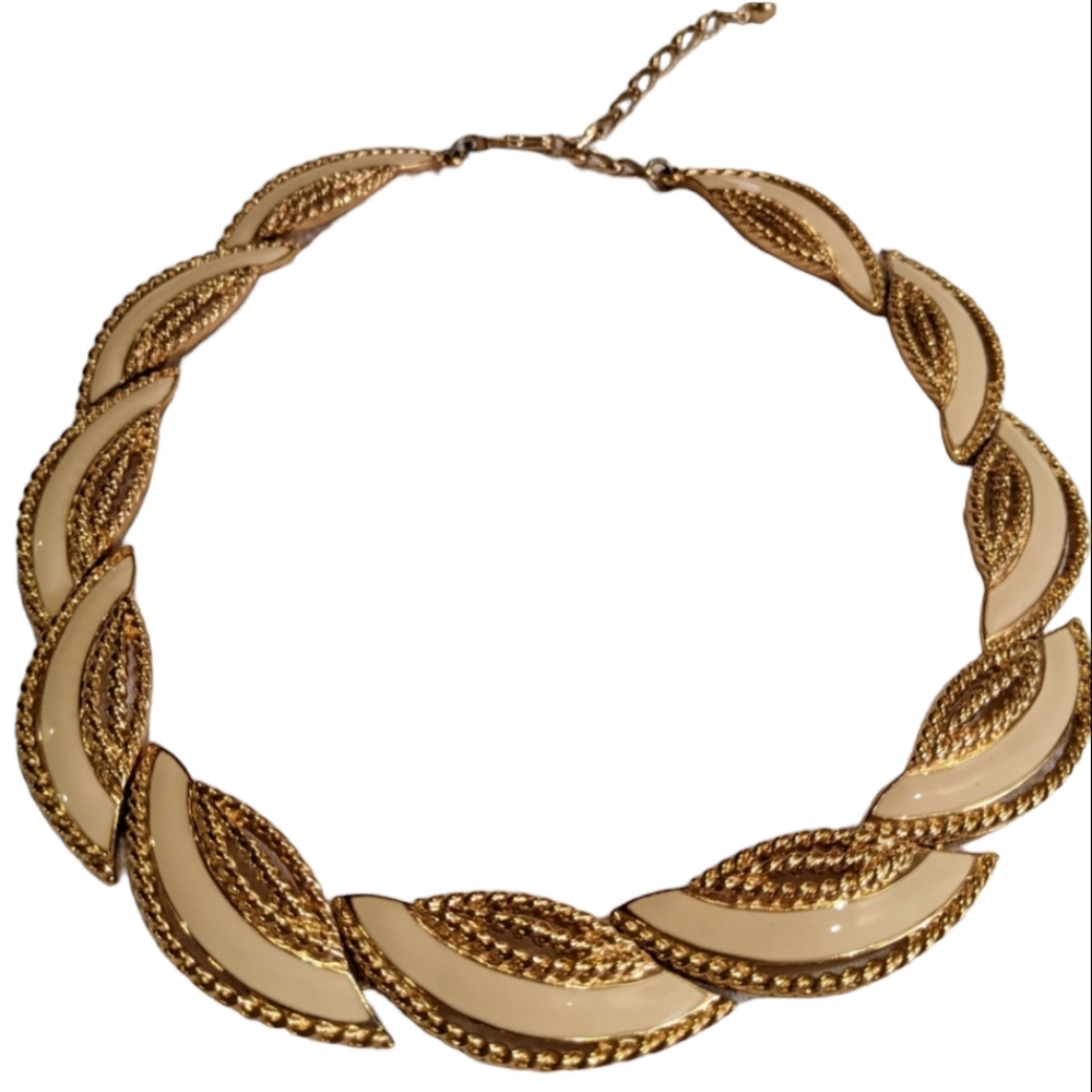 Trifari White Cream Enamel and Vibrant Gold Cut Out Collar Necklace
